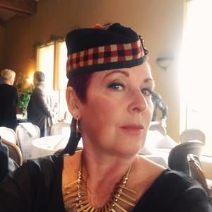 Meet your Posher, Kymberly